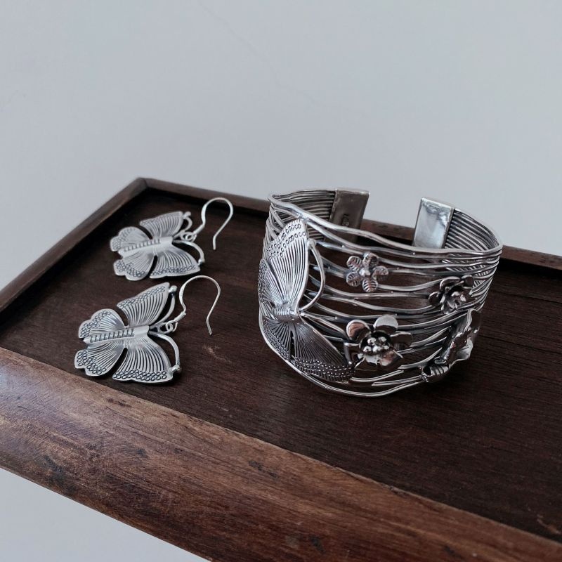 925 sterling silver bracelet earrings Butterfly lotus plum flower bracelet design hollow relief water ripple plain surface imitation of ancient classic to do old design