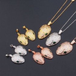 Snake necklace Snake head pendant complex simple design smooth inlaid with zircon gold silver rose gold