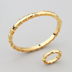 Snake necklace bracelet Bracelet Ring High quality detail super complex simple design smooth inlaid with zircon gold silver rose gold